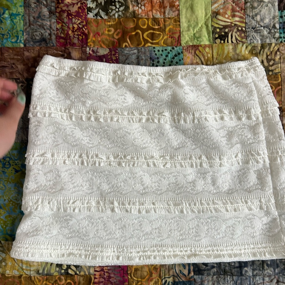 SHEIN White Lace Mini Skirt